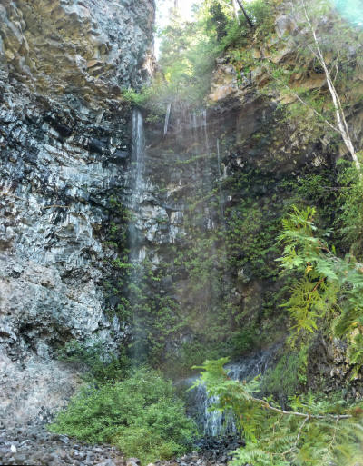 Wasserfall statt Natural Bridge